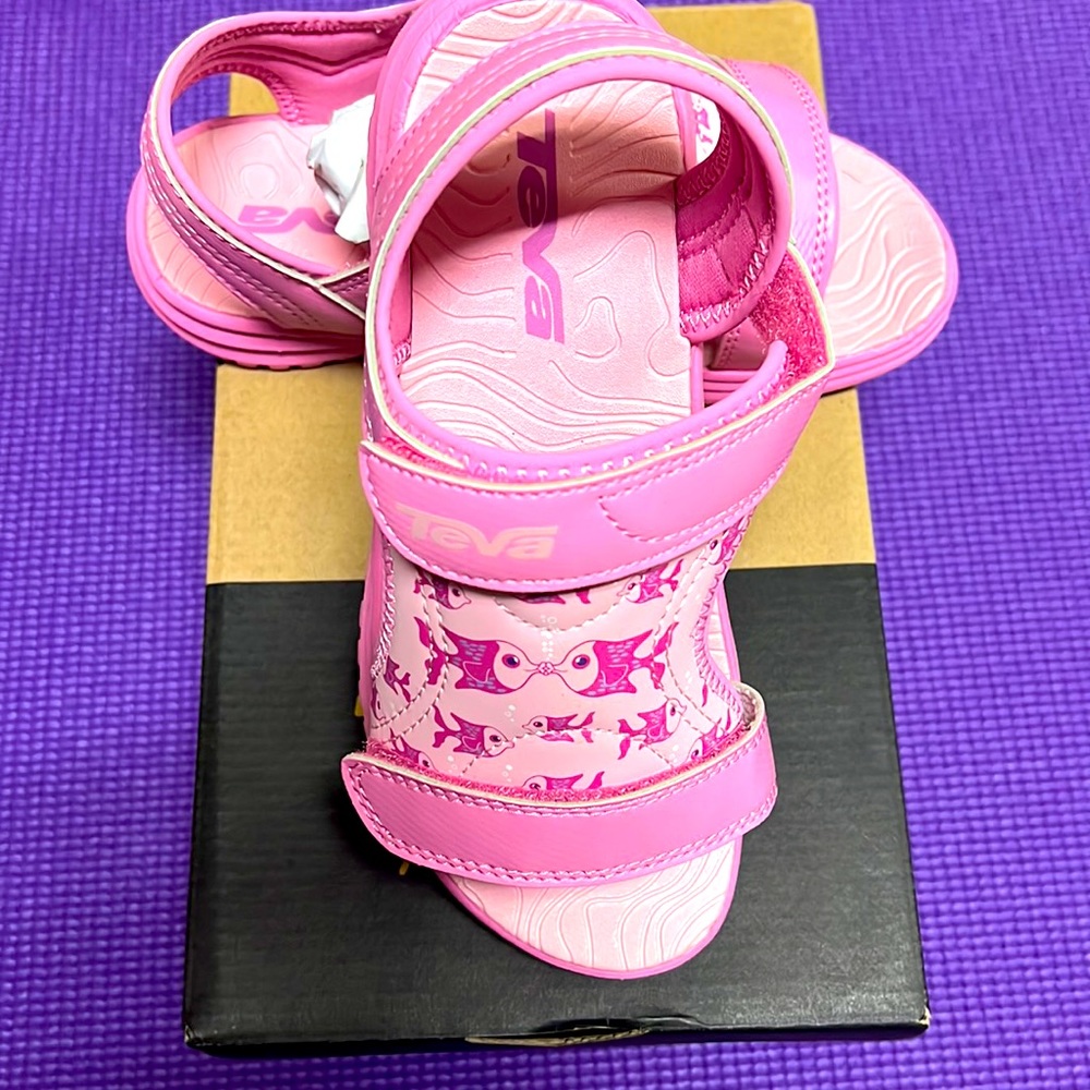 Size 1 Teva sandals